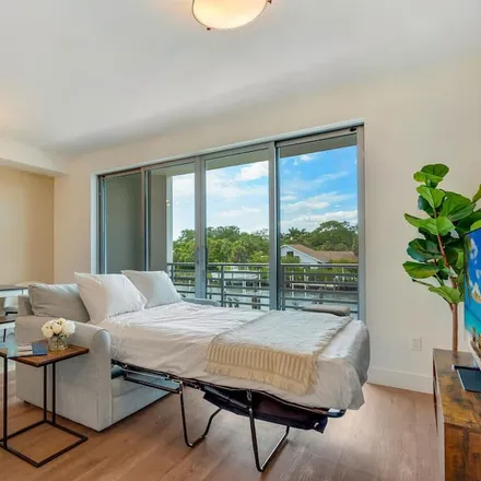 Rent this 1 bed condo on Sarasota