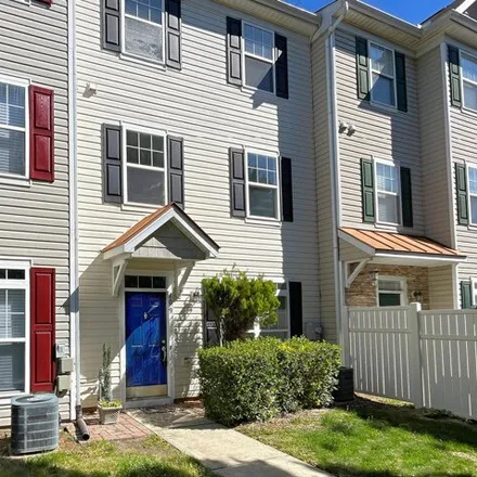 Buy this 3 bed condo on 2247 Raven Road in Raleigh, NC 27614