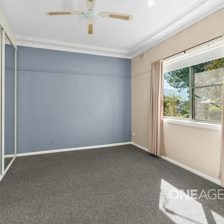 Rent this 3 bed apartment on Bomaderry Public School in Cambewarra Road, Bomaderry NSW 2541