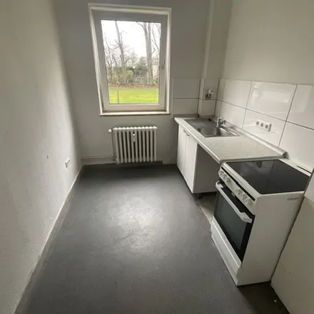 Rent this 2 bed apartment on Röhbarg 22 in 24148 Kiel, Germany