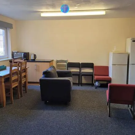 Image 1 - Hillbank Health Centre, 1A Constitution Street, Dundee, DD3 6NF, United Kingdom - Apartment for rent