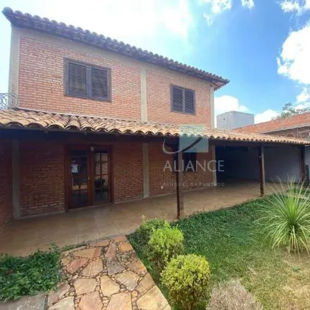 Rent this 3 bed house on Drogaria Araújo in Rua Acadêmico Nilo Figueiredo, Lagoa Santa - MG