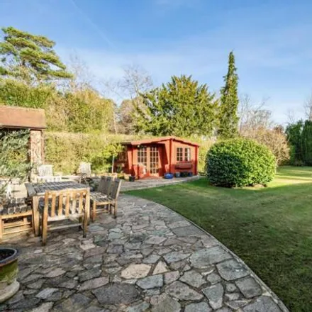 Image 3 - Windsor Road, Gerrards Cross, SL9 7EZ, United Kingdom - House for sale