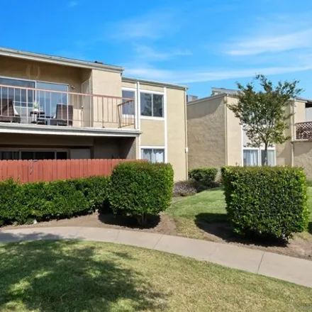 Buy this 3 bed condo on 475 North Midway Drive in Escondido, CA 92027