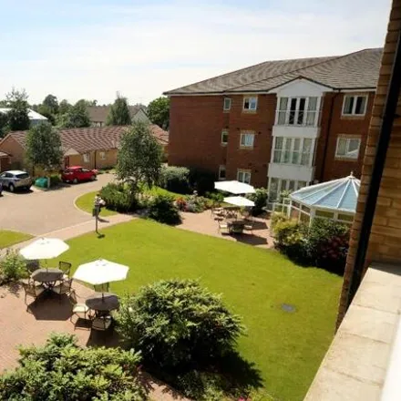 Image 4 - Animal Hospital, Queen Anne Court, Gloucester, GL2 4JY, United Kingdom - Apartment for sale