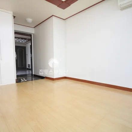 Image 8 - 서울특별시 강남구 역삼동 725-39 - Apartment for rent