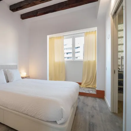 Rent this 4 bed apartment on Carrer dels Pellaires in 21, 08019 Barcelona