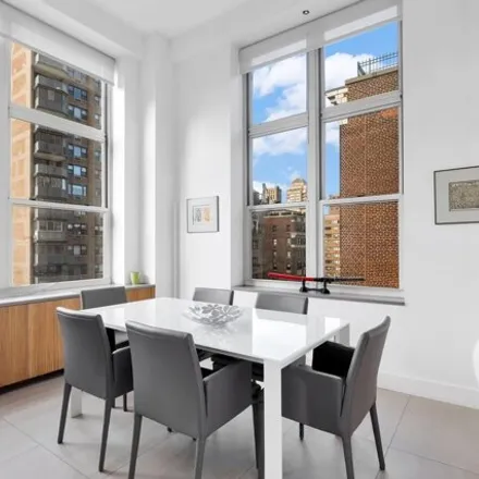Image 6 - 123 East 86th Street, New York, NY 10028, USA - Condo for sale