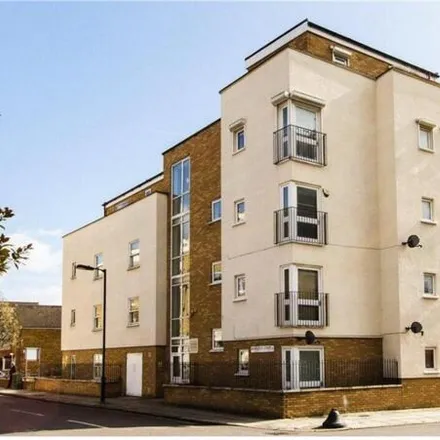 Rent this 4 bed apartment on Munday House in Deverell Street, London