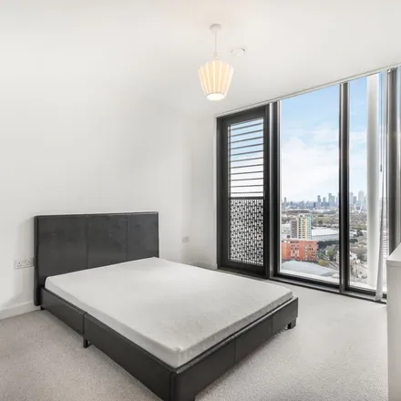 Image 5 - unnamed road, London, E15 1DT, United Kingdom - Apartment for rent