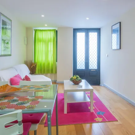 Rent this 1 bed apartment on Rua do Centro in 4465-095 Matosinhos, Portugal