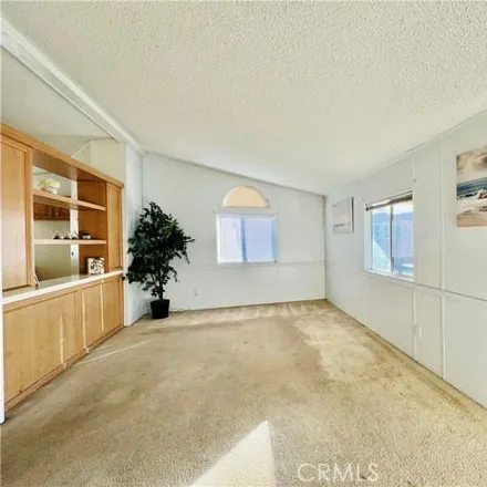 Image 5 - South Smith Avenue, Corona, CA 92882, USA - Apartment for sale