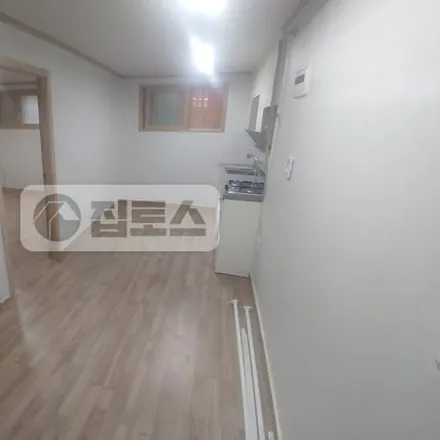 Rent this 2 bed apartment on 서울특별시 도봉구 쌍문동 31-9
