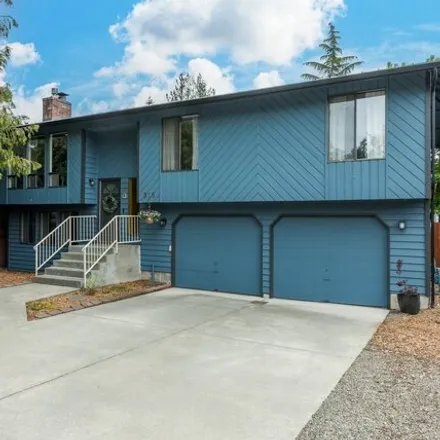 Buy this 3 bed house on 518 North 18th Place in Mount Vernon, WA 98273