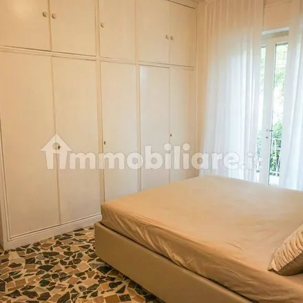 Image 2 - Via Firenze, 55042 Forte dei Marmi LU, Italy - Apartment for rent