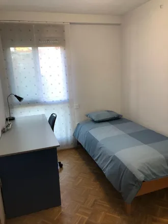 Rent this 3 bed room on Avenida de Pablo Neruda in 28018 Madrid, Spain