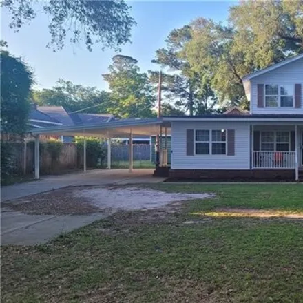 Buy this 3 bed house on 2306 Old Shell Road in Mobile, AL 36607