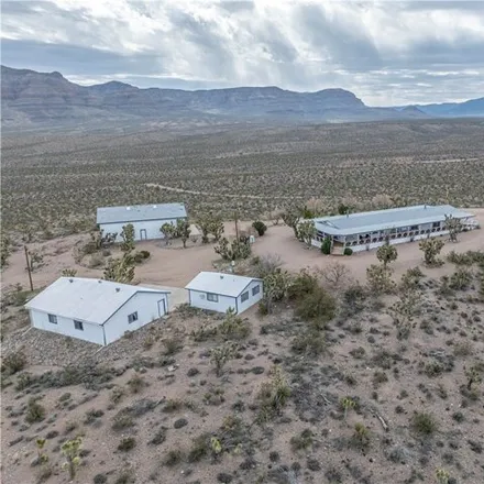 Buy this studio apartment on 666 King Tut Drive in Mohave County, AZ 86444