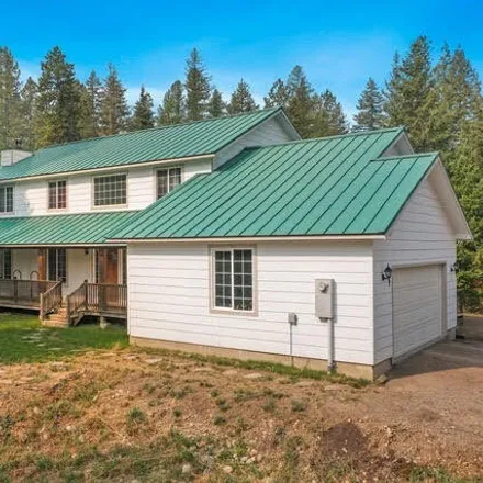 Buy this 5 bed house on 15157 North Coeur d'Alene Drive in Kootenai County, ID 83869