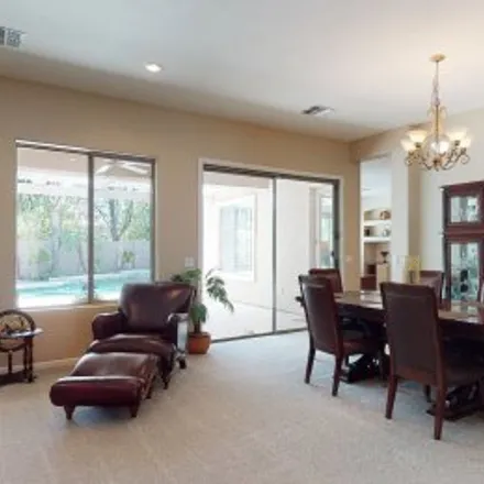 Buy this 5 bed apartment on 505 East Coconino Drive