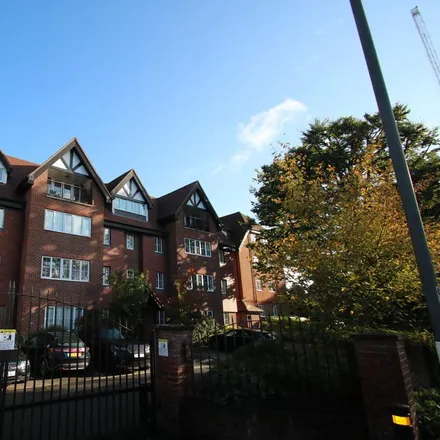 Rent this 2 bed apartment on More Close in London, CR8 2GG