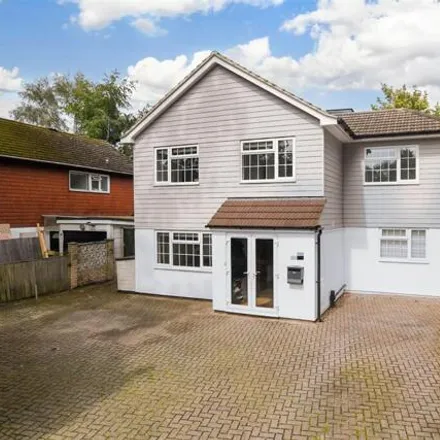 Image 2 - Blackwater Lane, Pound Hill, RH10 7RN, United Kingdom - House for sale