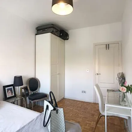Rent this 4 bed apartment on Madrid in Calle de Lérida, 70
