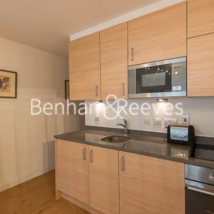 Image 3 - Charing Cross, London, SW1A 2DX, United Kingdom - Apartment for rent