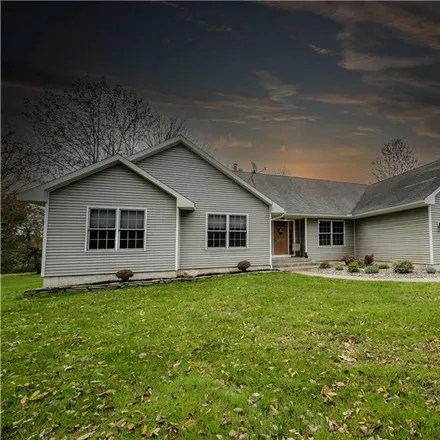 Buy this 3 bed house on 5438 Jenkins Road in Vernon, Oneida County
