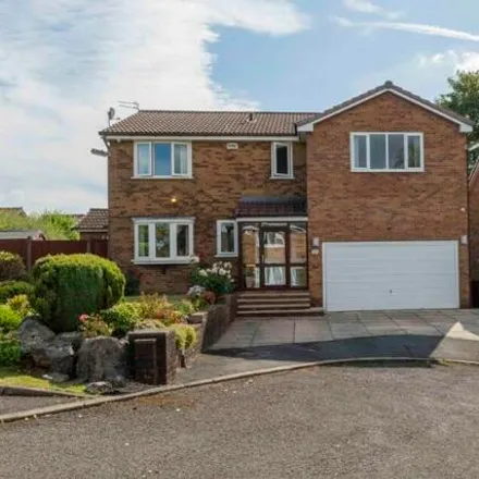 Rent this 5 bed house on Braybrook Drive in Bolton, BL1 5XJ