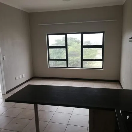 Image 2 - Faraday Road, Sunninghill, Sandton, 2157, South Africa - Apartment for rent