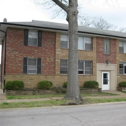 Image 1 - 7021 Southland Avenue, St. Louis, MO 63109, USA - House for sale