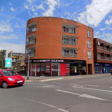 Rent this 2 bed apartment on Church Street in Chalvey Road West, Slough