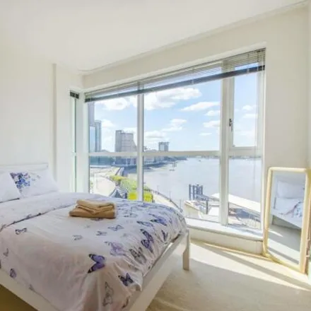 Buy this 2 bed apartment on Canary Riverside in Canary Wharf, London