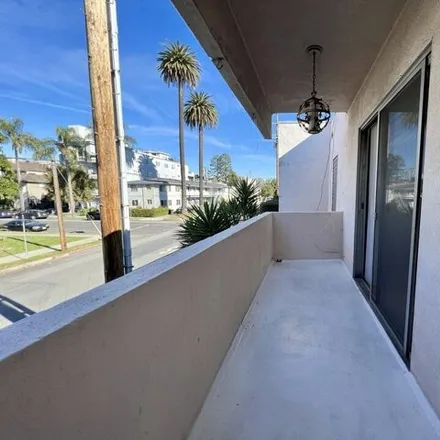 Image 4 - 11852, 11854 Idaho Avenue, Los Angeles, CA 90025, USA - House for rent