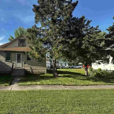 Buy this 2 bed house on 160 6th Street Northwest in Chisholm, MN 55719