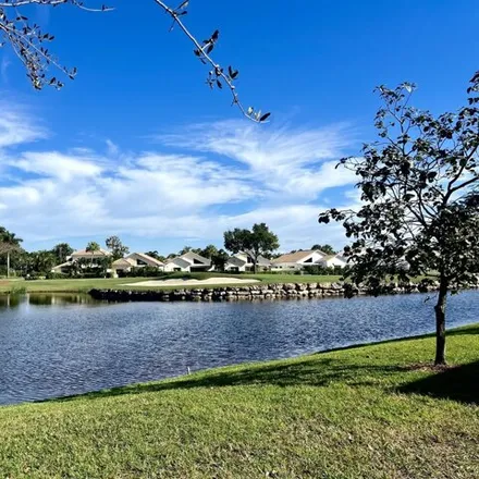 Buy this 3 bed condo on 5068 Lake Catalina Drive in Palm Beach County, FL 33496