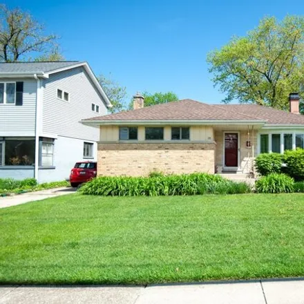 Buy this 3 bed house on 764 East Oakton Street in Arlington Heights, IL 60004