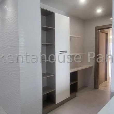 Rent this 3 bed apartment on Boulevard Costa del Este in 0816, Parque Lefevre