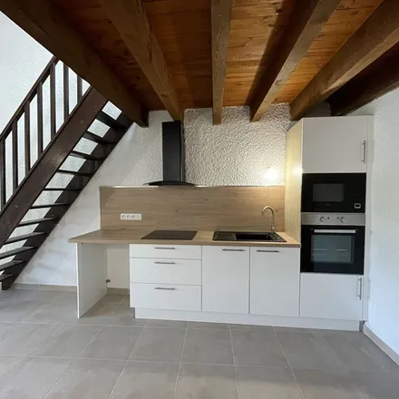 Rent this 3 bed apartment on 10h Chemin de Marguerittes in 30320 Bezouce, France