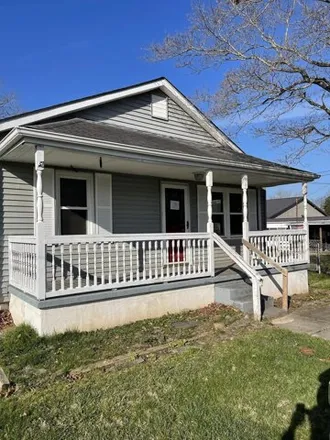 Buy this 2 bed house on 1699 Beech Street in Flatwoods, KY 41139