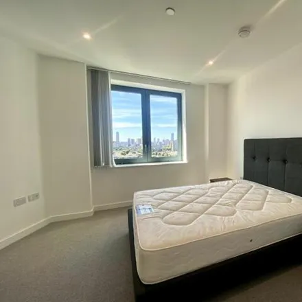 Image 2 - Jolles House, 2 Old Brewery Road, Bromley-by-Bow, London, E3 3AU, United Kingdom - Apartment for rent