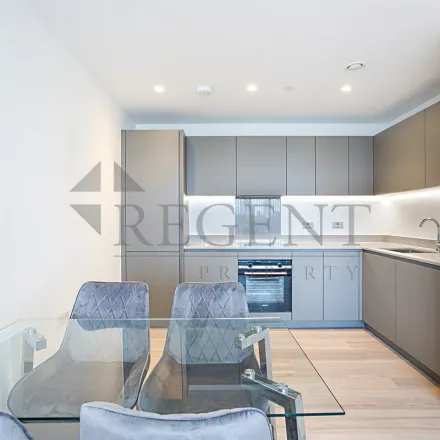 Image 1 - Malt House, Marshgate Lane, London, E15 2SR, United Kingdom - Apartment for rent