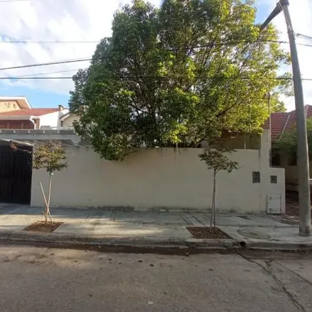 Buy this 3 bed house on Juan Crisóstomo Lafinur 3521 in Urca, Cordoba