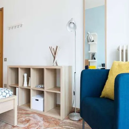 Rent this 4 bed apartment on Scuola secondaria di primo grado Roberto Franceschi in Via Giovanni Cagliero, 20125 Milan MI
