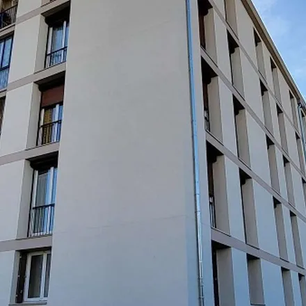 Image 2 - Marché Bio Provençal, Avenue Pasteur, 13300 Salon de Provence, France - Apartment for rent