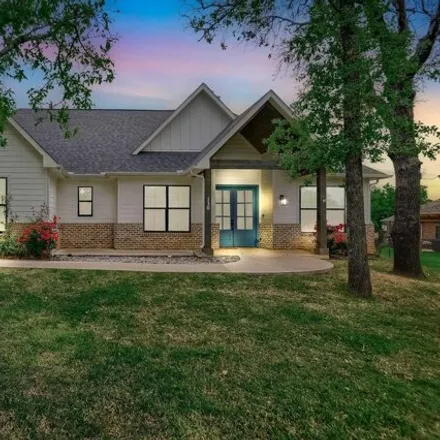 Buy this 3 bed house on 184 Mahave Drive in Lake Kiowa, Cooke County
