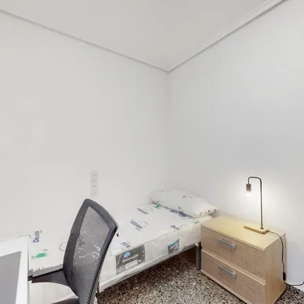 Rent this 5 bed apartment on Avinguda Al Vedat in 80, 46900 Torrent