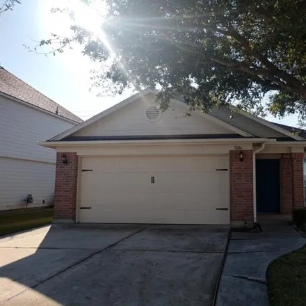 Rent this 3 bed house on 5604 Turmeric Drive in Harris County, TX 77521