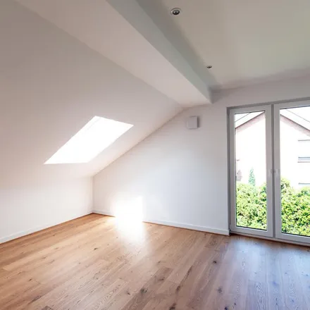 Rent this 3 bed apartment on Obere Waldstraße in 49090 Osnabrück, Germany
